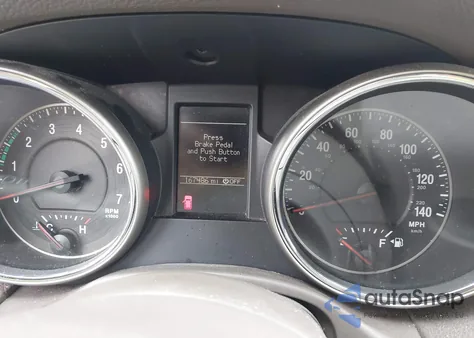 2011 Jeep Grand Cherokee Laredo z USA, uszkodzony, nr VIN 1J4RR4GG0BC518788